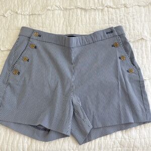 Banana Republic preppy navy and white shorts.